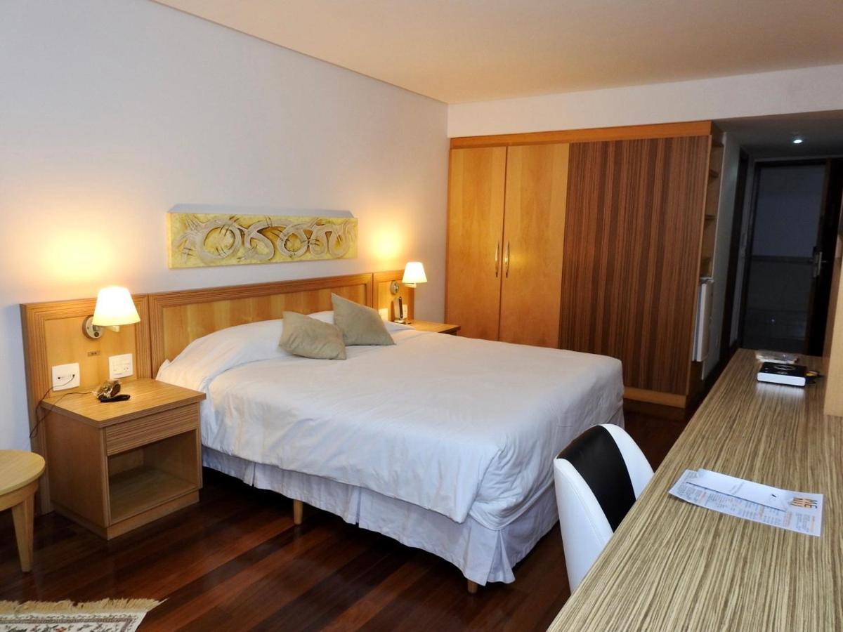 Constantino Hotel E Eventos Juiz de Fora Exterior foto A room at the hotel